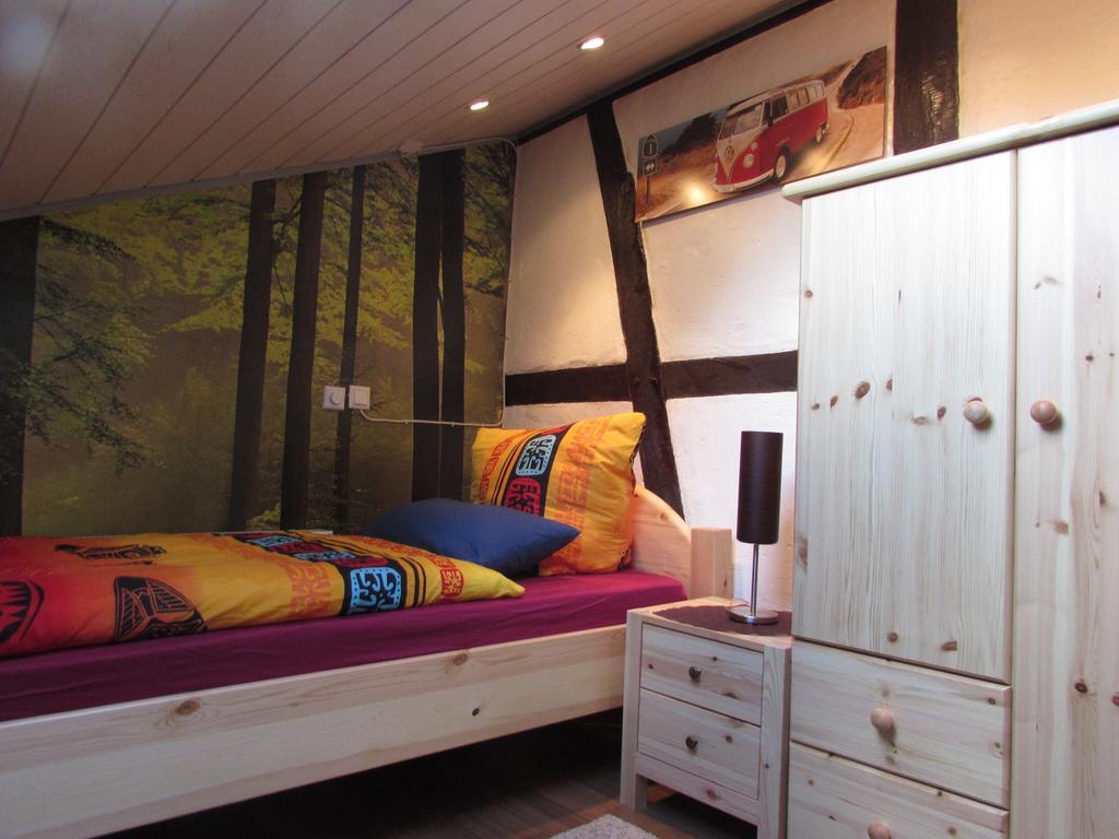 Eifel Quartier Ferienhaus เมเคอร์นิค ภายนอก รูปภาพ